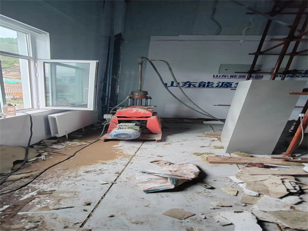 东山地基基础下沉墙体裂缝加固注浆顶升施工